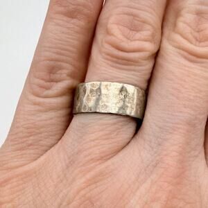 Vintage Signed M 925 Sterling Silver Hammered 1/4 inch Wide Band Ring Size 7 1/2